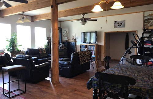 Port Lions Cabin | Full Service Lodging in beautiful Port Lions, Alaska. Remote comfort at its best