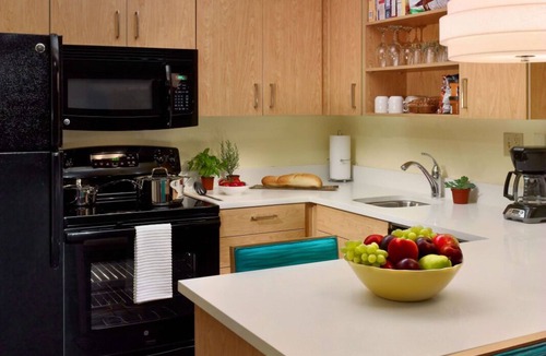 Dublin House | Fun Staycation! 2 Spacious Units with Free Parking! Pet-friendly!