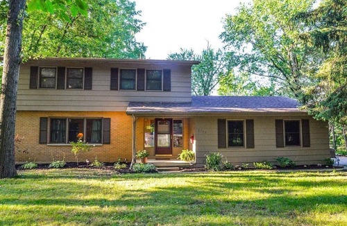 Lima House | Furnished Home in Quiet Neighborhood close to everything.