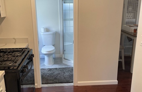 North Berkeley Cottage | Furnished North Berkeley pet-friendly cottage in the center of it all