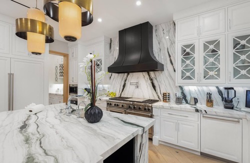 Melrose Villa | Gardner Modern - Exquisite Modern Villa with Pool & Theater in Beverly Grove