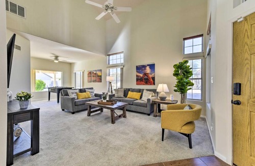 Gilbert House | Gilbert Home with Pool Less Than 1 Mi to Town Square!