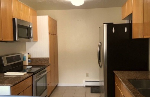 Mendenhall Valley Apartment | Glacier Valley Rocks - Near Trails and the Mendenhall Glacier