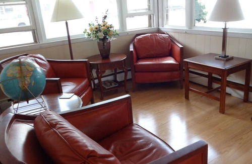 Upper Village Hotel | Gorham Motor Inn