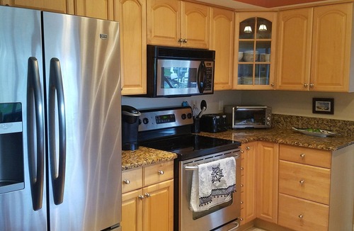 Fort Myers House | Great location, very safe, stores and restaurants nearby, pool, and fishing.
