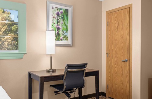 Eagle Hotel | GreenTree Extended Stay Eagle/Vail Valley