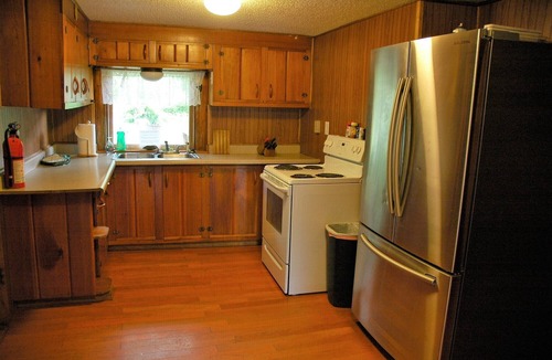 Cooper Landing Cabin | Gwin's Lodge Lower Alder Cottage #15