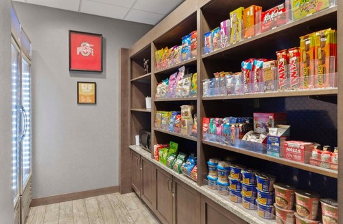 Columbus Hotel | Hampton Inn & Suites by Hilton Columbus Scioto Downs