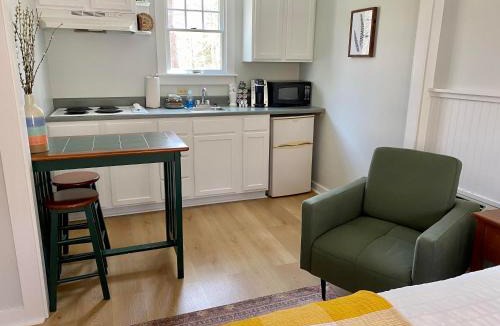 Bar Harbor Hotel | Hanscom's Motel & Cottages