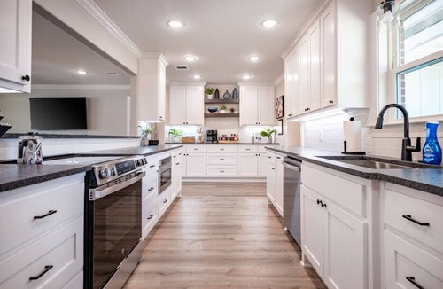 College Station House | Helena Haven: 4BR/3BA, Near Top Golf & Kyle Field