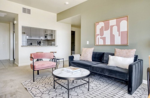 Evergreen Park Apartment | Hip Palo Alto 2BR w/W/D & Pool, walk to Pinterest, by Blueground
