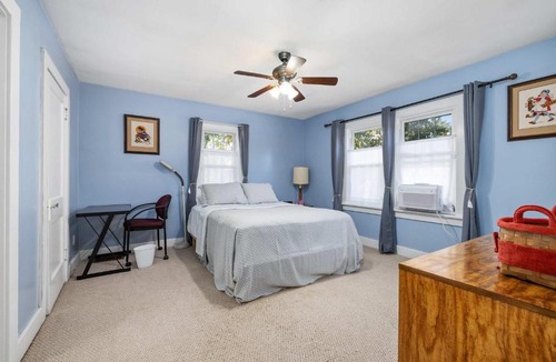 Fort Wayne Apartment | Historic 2 Bdr across from Lakeside Park