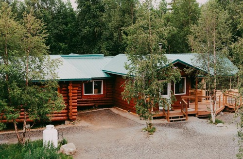 Chase Ski Chalet | Historic Chulitna River Lodge