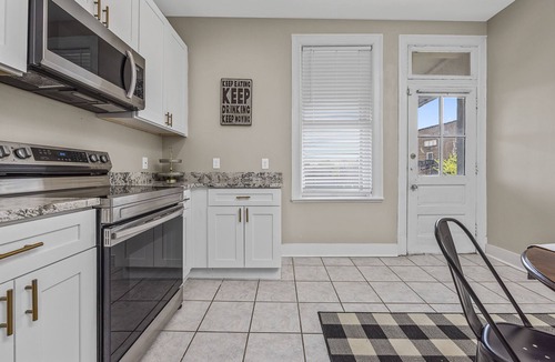 St. Louis House | Historic Cozy Forest Park Home @ Perfect Family Getaway near Downtown