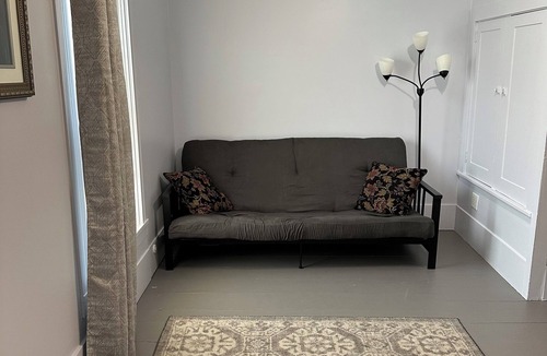 Shepherd Apartment | Historic Shepherd's Gem: Cozy 1-Bedroom Apartment with all the modern amenities