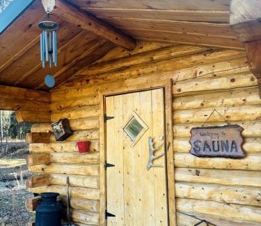 Mentasta Lake House | Historical Cozy Off-Grid Cabin with Creekside Sauna near Log Cabin Creek, Tok Alaska