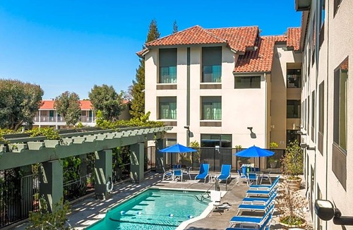 Santa Clara Hotel | Holiday Inn Express Hotel &Suites Santa Clara-Silicon Valley, an IHG Hotel
