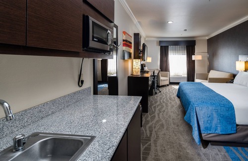 Santa Clara Hotel | Holiday Inn Express & Suites Santa Clara by IHG