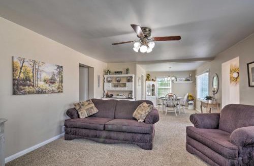 Circleville House | Home w/Fenced Yard by 5 Mighty Nat'l Parks