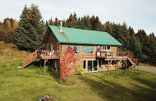 Diamond Ridge House | Homer, Alaska 4BR House-great views, dogs welcome, close to town