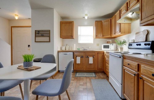 Newark Villa | Hopewell House - OSU, Intel, Licking Memorial