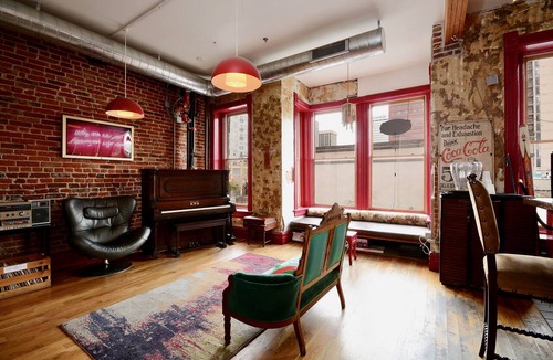 Ballpark Hostel | Hostel Fish