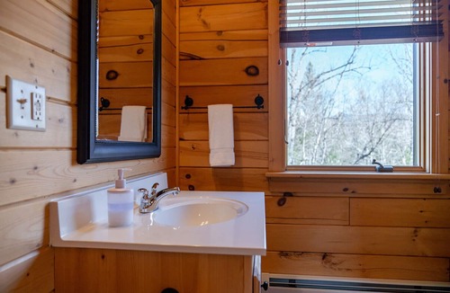 Carrabassett Valley Hostel | Hostel Of Maine