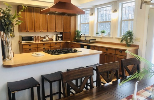 Anchorage House | Hot tub, Retreat, Perfect for groups! 2-20 guests!