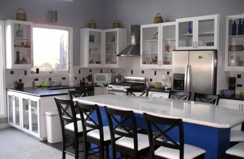 Pedro Point House | Huge and comfortable house with gorgeous view and just a walk to the beach.