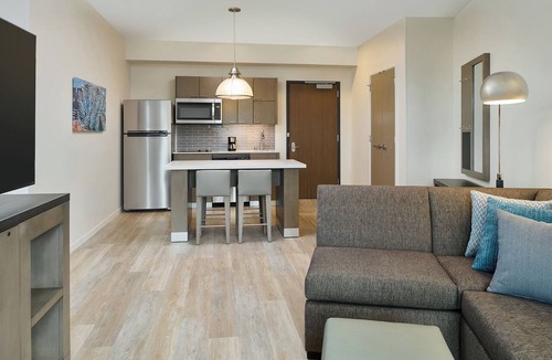 Ewa Hotel | Hyatt House at Ho'opili