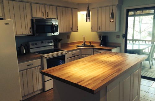 Rehoboth Beach House | In the Heart of Dewey Beach - just a short walk to the beach