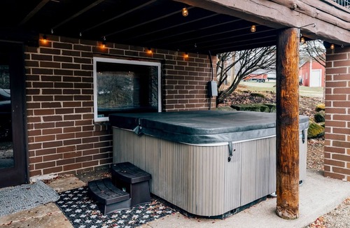 Butler Cabin | Inground Pool, Hot Tub, Fire Pit at Large Log Cabin near Mohican State Park