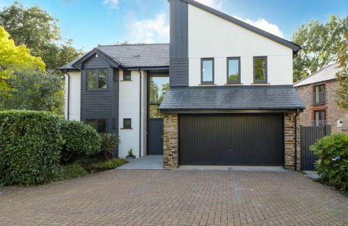 Millbrook House | Iroko