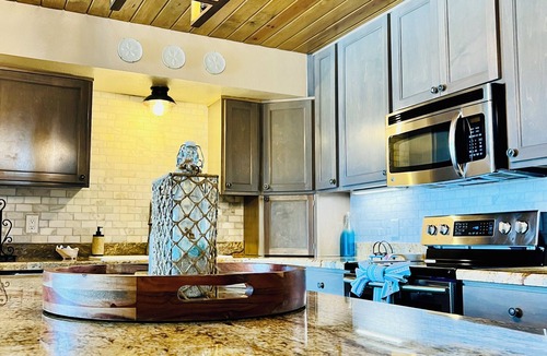 South Padre Island Condo | “JULY Specials"Amazing Beach Views with Fireworks on weekends!Close to hotspots