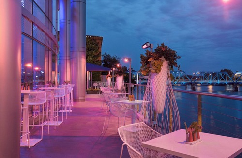 Downtown Hotel | JW Marriott Hotel Grand Rapids
