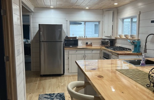 Harrison House | Lake access home away from home