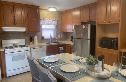 Ticaboo House | Lake Powell Adventure Retreat