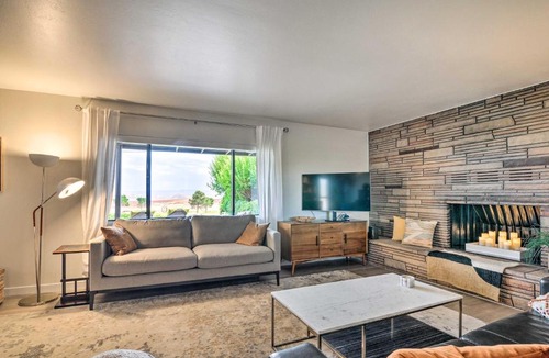Page House | Lake Powell Views: Mid-Century Home in Page