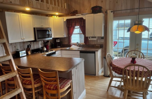 Westmore Cottage | Lake Willoughby Direct Waterfront