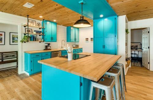 Franklin House | Lakefront Camp Creek Retreat w/Dock