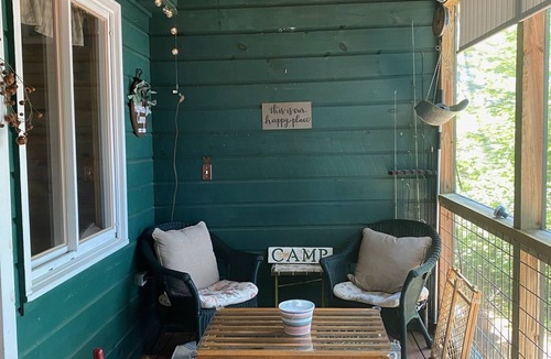 Rome Cabin | Lakefront camp on Great Pond