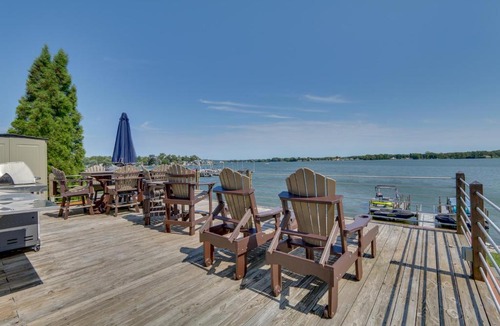 Buckeye Lake House | Lakefront Home w/Rooftop Deck, Grill, Games!