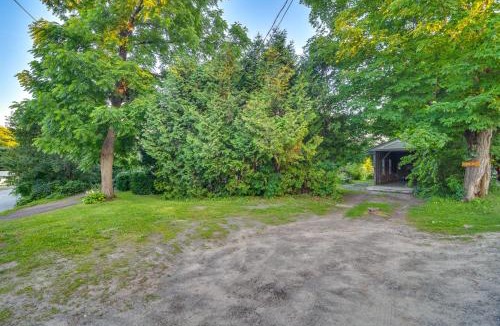 Oakland Apartment | Lakefront Oakland Vacation Rental w/Dock + Views!