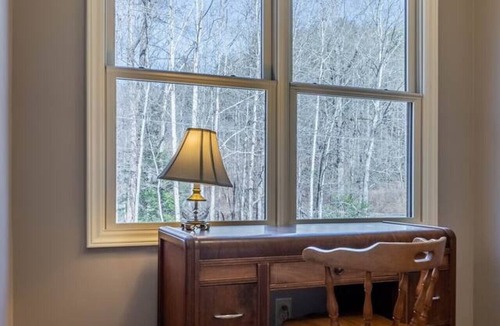 Nebo House | Lakefront, private cove w/creek