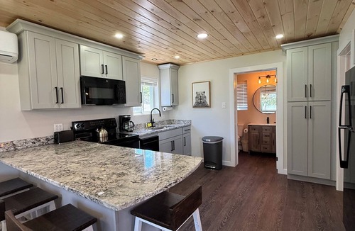 Eagle Lake Cabin | Lakefront Retreat Cabin 2: Sleeps 10 Pet-Friendly BBQ Kayaks Firepit