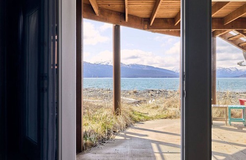 Homer Condo | Lakeshore Lodging Lodge 619