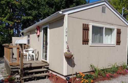 Lakeside Cottage | Lakeside, Marblehead