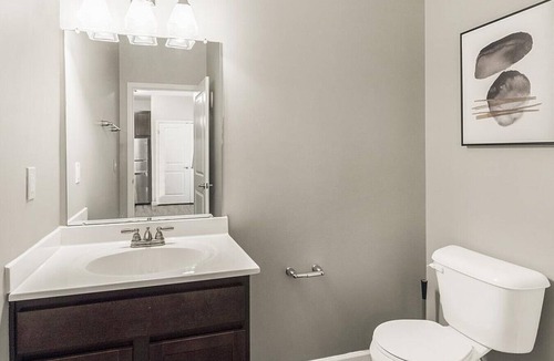 Sunbury Apartment | Landing at Cortland Sunbury - 3 Bedrooms in Downtown Sunbury