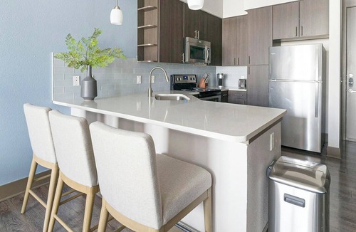 Memorial Apartment | Landing | Beautiful 1BD, Gym