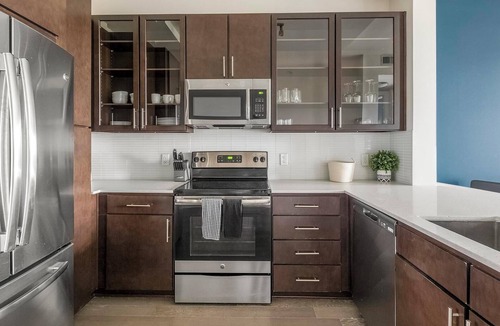 Woodland Heights Apartment | Landing | Spectacular 1BD, Game Room, Yoga Studio